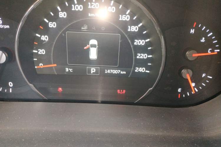 Used Kia Sorento 2015 Sorento L 2.2T Diesel 4WD Elite Edition 7 Seats China IV Standard
