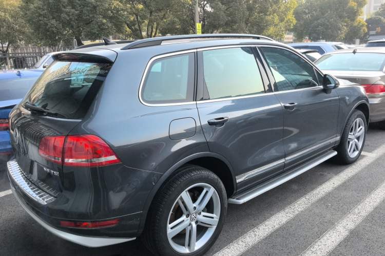 Used Volkswagen Touareg 2014 3.0 TSI New Edition