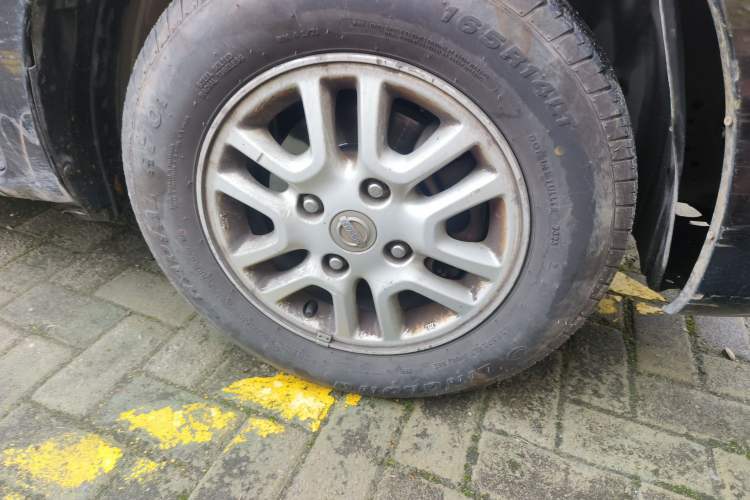 Used Nissan NV200 2011 1.6L 232 Seats Zunya Trim Exterior 7