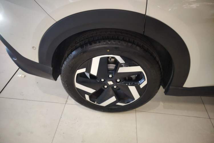 Used Baojun Yunhai 2024 600km Pure Electric Version
