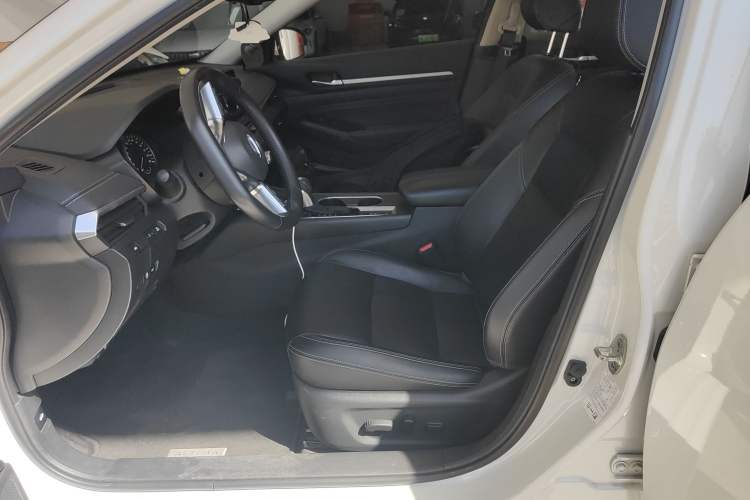 Used Nissan Teana 2020 Revised Version 2.0L XL Upper Smart Drive Edition Left Front Seat