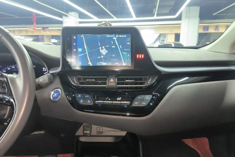 Used Toyota IZOA 2021 Dual-Motor 2.0L Yichi Edition Audio And AC Panel