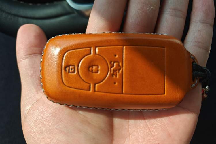 Used Ford Edge 2021 PLUS EcoBoost 245 Two-Wheel-Drive Platinum Edition 5 Seats
