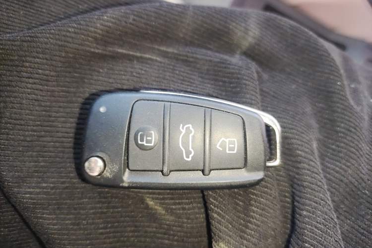 Used Chery QQ Ice Cream 2024 Edition Youth Version 205km Sundae
