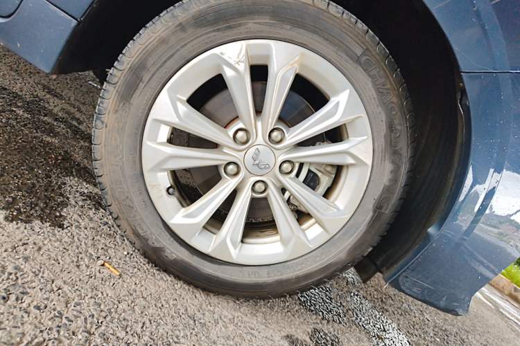 Used Wuling Jiachen 2022 1.5T CVT Smart Luxury Version