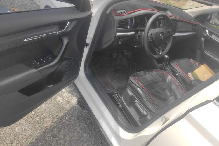 Used Skoda Kamiq 2018 1.5L Automatic Comfort Edition China VI Standard
