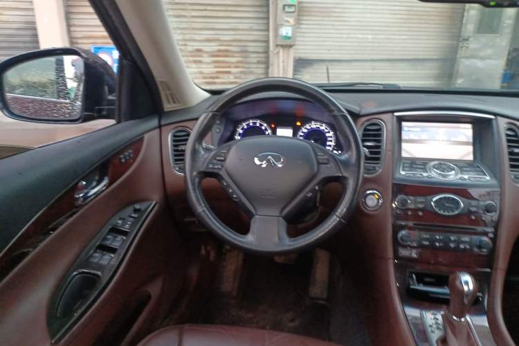 Used Infiniti EX 2011 EX25 Luxury Edition