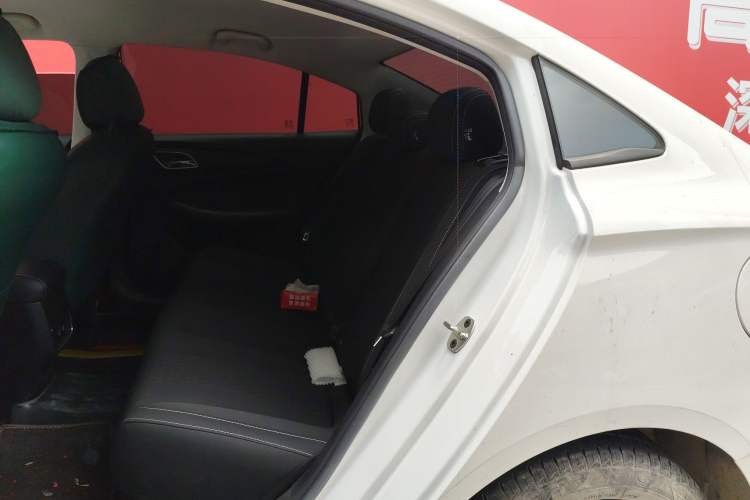 Used Roewe i5 2020 1.5L Manual 4G Connect Luxury Edition Left Rear Seat