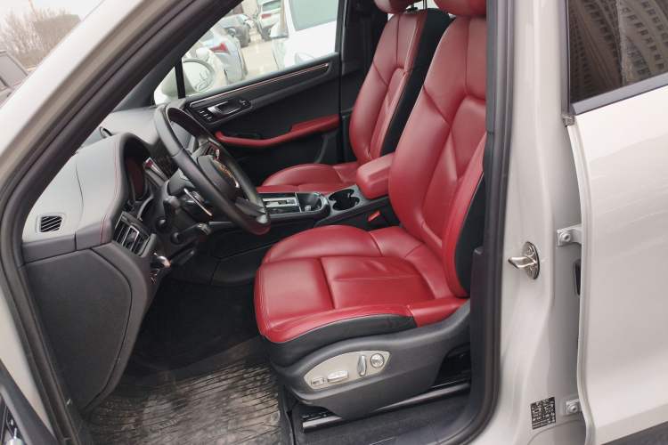 Used Porsche Macan 2023 Macan 2.0T