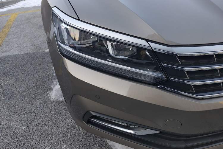 Used Volkswagen Passat 2017 280TSI DSG Luxury Edition
