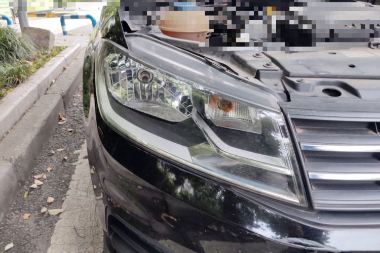 Used Volkswagen Santana 2018 1.5L Automatic Fashion Edition Right Front Headlight