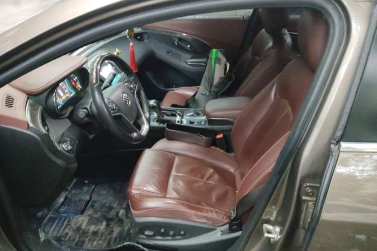 Used Buick LaCrosse 2013 2.0T SIDI Smart Luxury Flagship Edition Left Front Seat