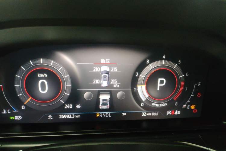 Used Ford Explorer 2023 EcoBoost 285 Four-Wheel Drive Titanium Edition 7-Seater
