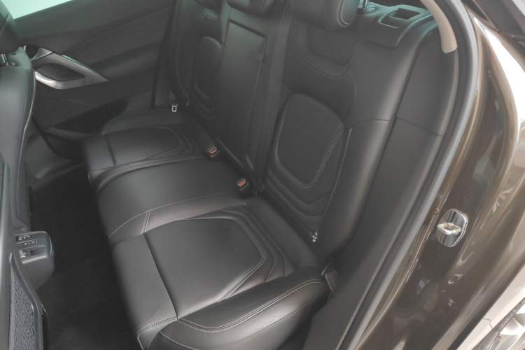 Used DS 5 2014 1.6T Elegant Version THP160