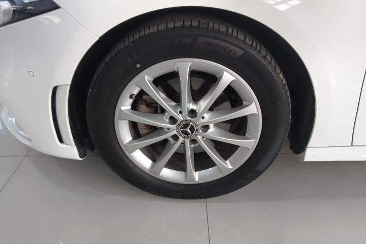 Used Mercedes-Benz A-Class 2021 A 200 L Sport Sedan Fashion Model