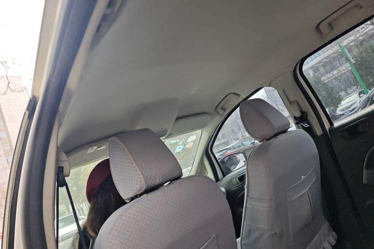 Used Ford EcoSport 2013 1.5L Manual Comfort Model
