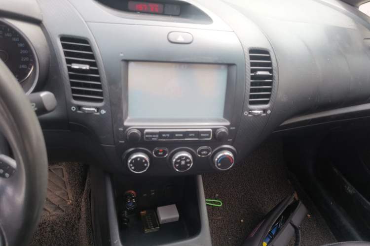 Used Kia K3 2015 1.6L Manual GL
