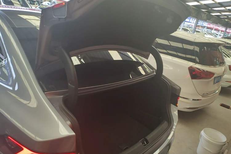 Used BYD Qin PLUS 2023 Champion Edition DM-i 55KM Leading Model
