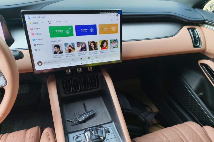 Used BYD Song L EV 2025 Intelligent Driving Version 662 km LiDAR Excellence Edition Audio And AC Panel