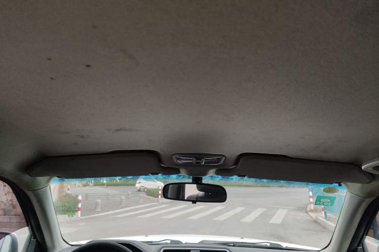 Used Great Wall Wingle 5 2017 2.0T European Version Diesel Two-Wheel Drive Advanced Large Double-Cab GW4D20E
