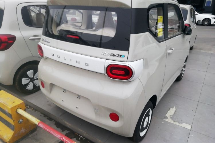 Used Wuling Hongguang MINIEV 2024 3rd Generation 215km Youth Edition
