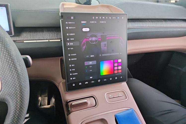 Used Nio EC6 2023 75 kWh Audio And AC Panel