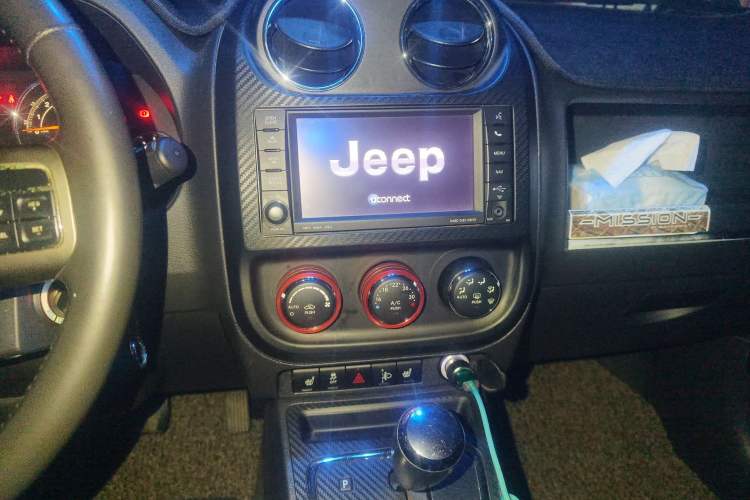 Used Jeep Patriot 2014 2.4L Luxury Navigation Edition