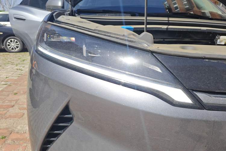 Used BYD Yuan UP 2025 Intelligent Driving Version 401 KM Dynamic Edition