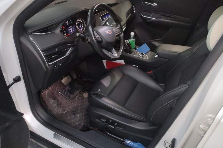 Used Cadillac XT4 2018 28T Two-Wheel Drive Tech Version
