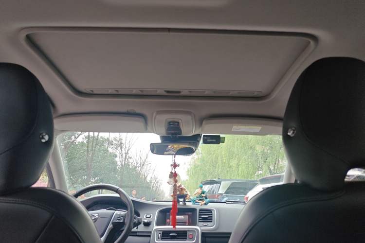 Used Volvo S60 2019 S60L T5 Smart Range Edition
