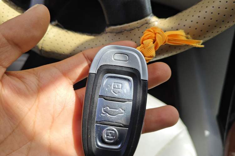 Used Hongqi H7 2013 2.0T Luxury Model
