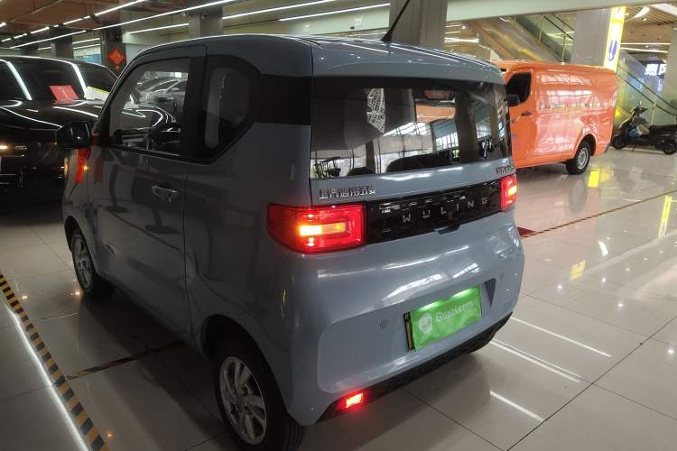 Used Wuling Hongguang MINIEV 2020 Zizai Version Lithium-NMC Rear Left 45 Deg