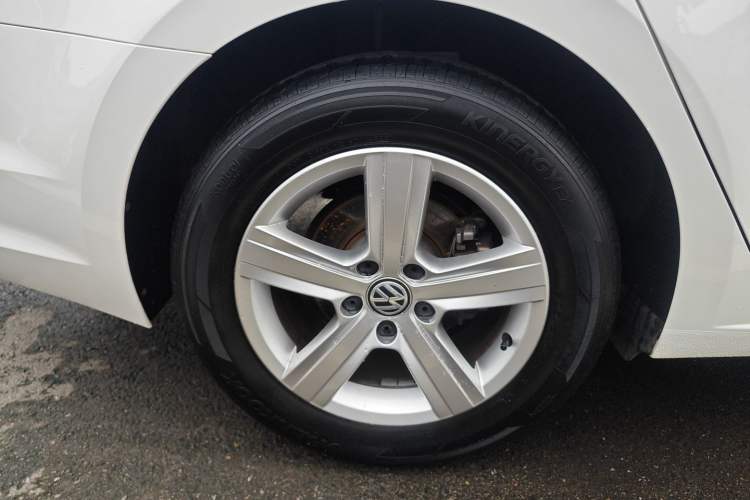 Used Volkswagen Lamando 2021 230TSI DSG Fashion Edition