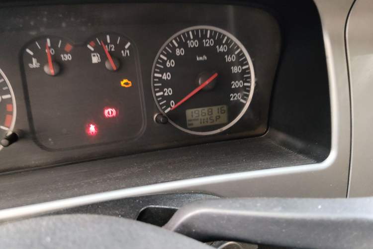 Used Volkswagen Santana Vista 2008 1.8L Manual Comfort Edition Odometer Close Up