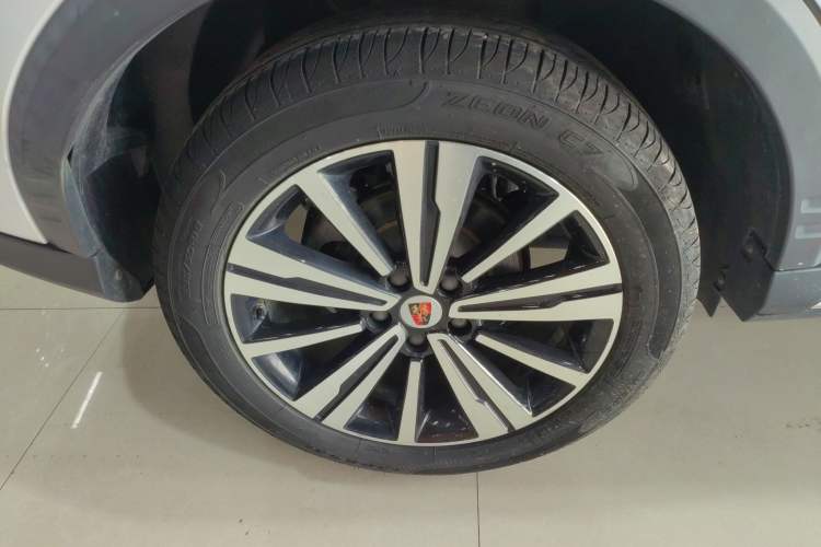 Used Roewe RX5 2020 20T Automatic 4G Connected Million Edition
