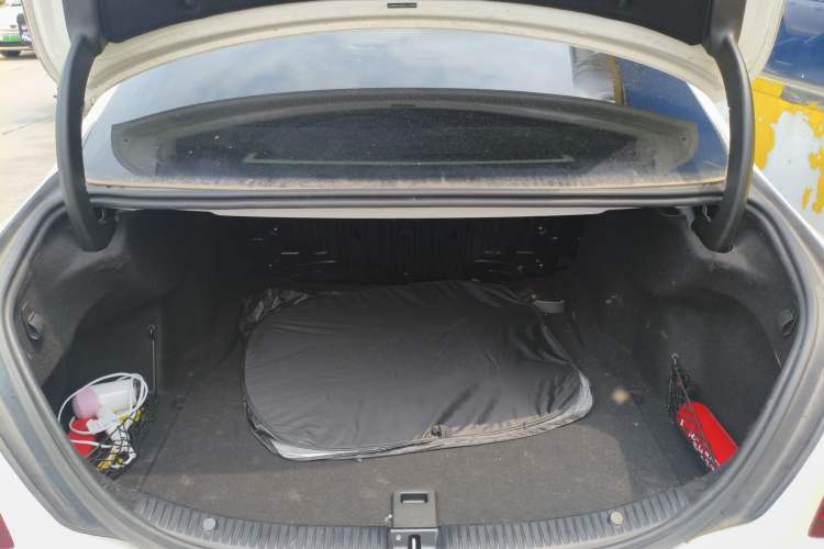 Used Mercedes-Benz C-Class 2016 C 200 L Sport Edition Trunk