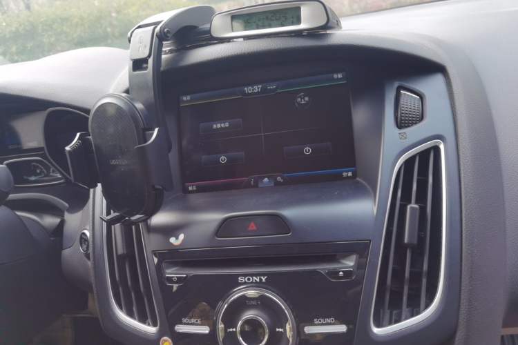 Used Ford Focus 2015 Sedan EcoBoost 180 Automatic Flagship Model
