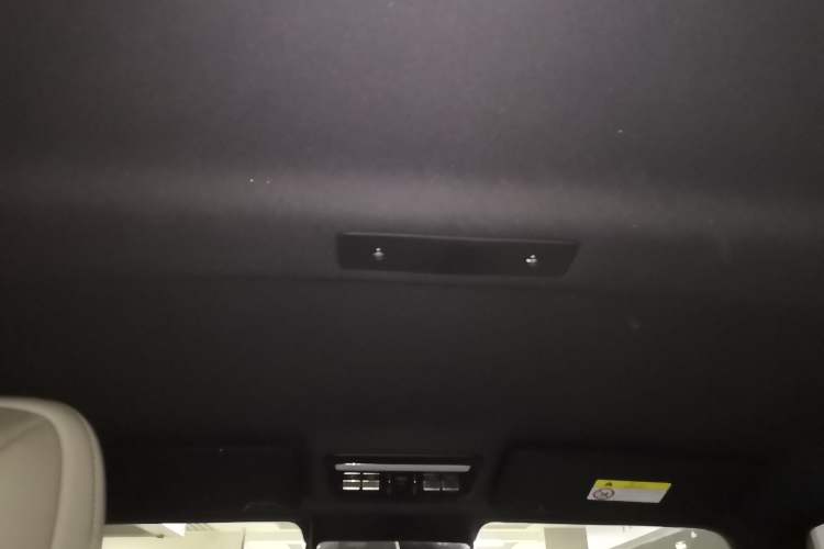 Used iCAR V23 2025 501 Four-Wheel Drive Intelligent Driving Version