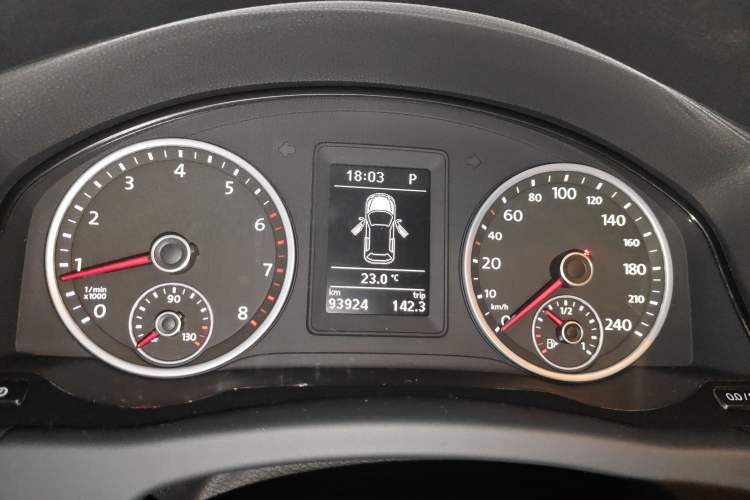 Used Volkswagen Tiguan L 2016 280TSI Automatic Two-Wheel Drive Silk Road Comfort Edition