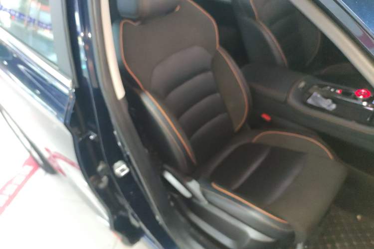 Used Skyworth HT-i 2022 1.5L PHEV 115KM Smart Value Edition
