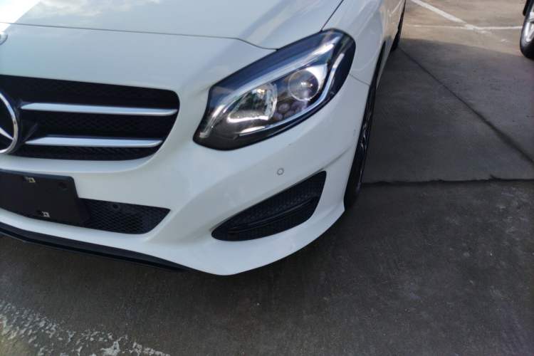 Used Mercedes-Benz B-Class 2018 B 200 Luxury Model