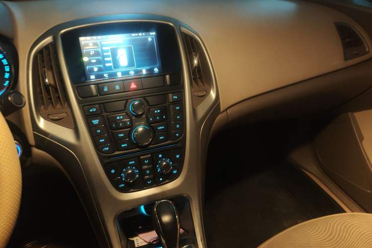 Used Buick GT 2013 GT 1.6L Automatic Fashion Edition
