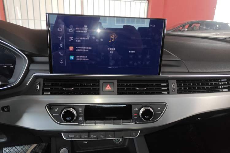 Used Audi A4L 2022 40 TFSI Luxury Dynamic Model