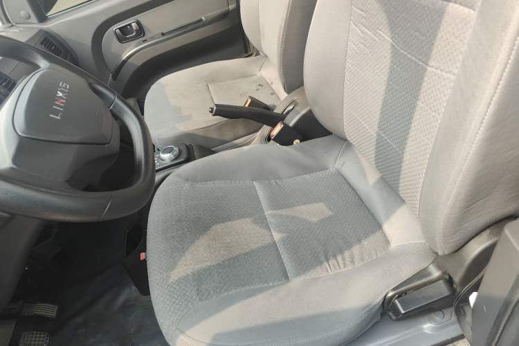 Used Wuling Electric Truck 2022 Affordable Model Anchi with 35.904 kWh