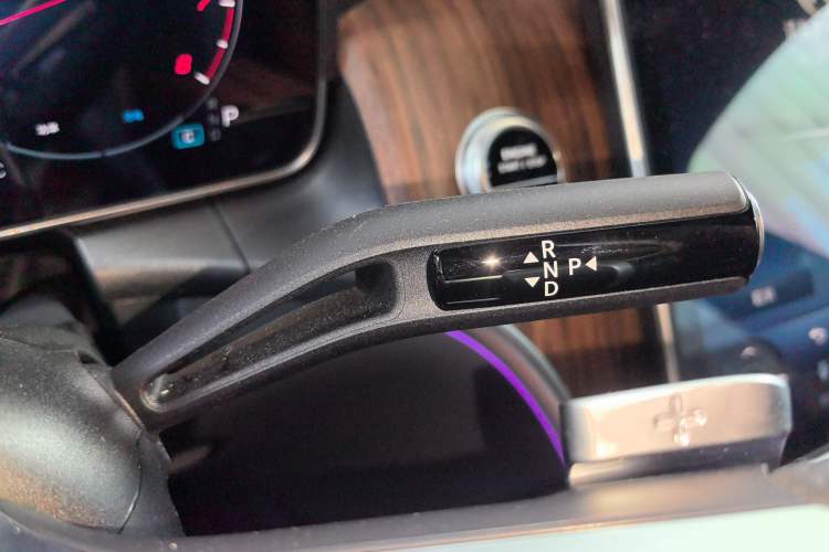 Used Mercedes-Benz GLC 2025 Refreshed GLC 300 L 4MATIC Dynamic Version 5 Seats