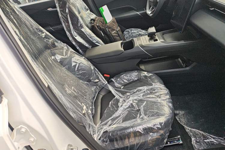 Used Changan Eado 2025 Blue Whale 1.5T 500Bar Prestige Model