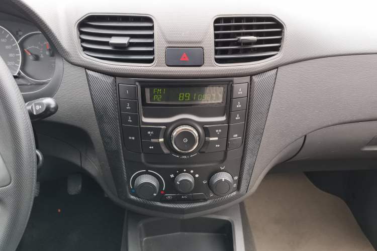 Used Wuling Hongguang 2015 1.2L S Base Model China V Standard