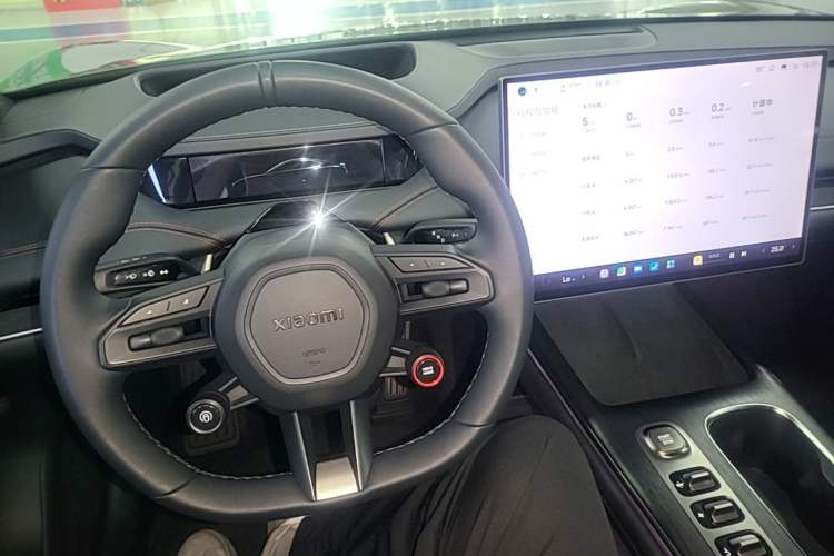 Used Xiaomi Auto SU7 2024 Four-Wheel Drive Ultra-Long Range Advanced Intelligent Driving Max Edition