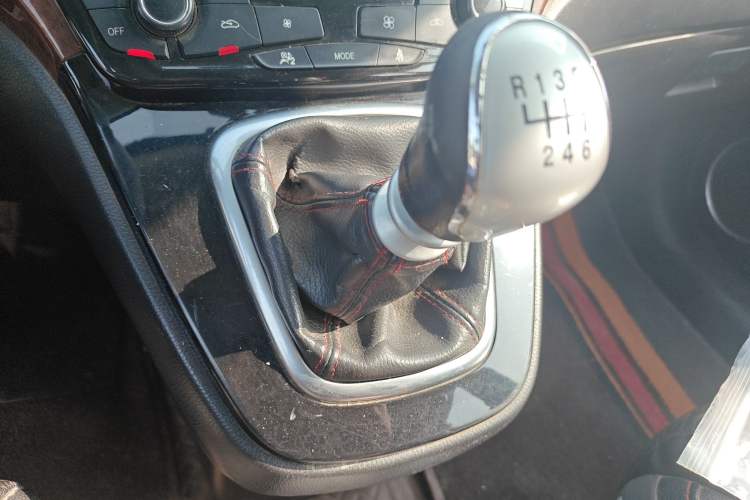 Used Haval H6 2014 Sport Version 1.5T Manual Two-Wheel Drive Elite Edition