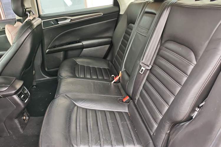 Used Ford Mondeo 2013 2.0L GTDi 200 Fashion Edition